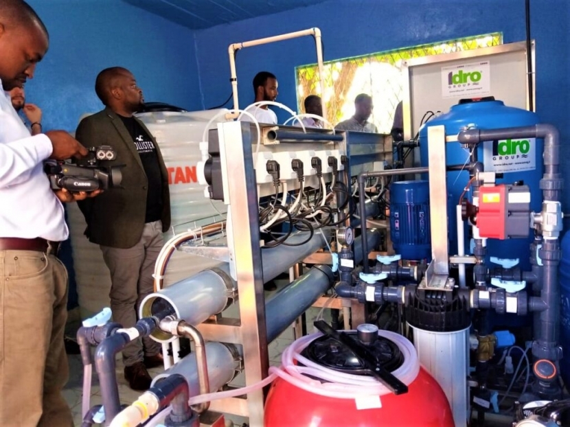 INAUGURAZIONE IMPIANTO IN KENYA
